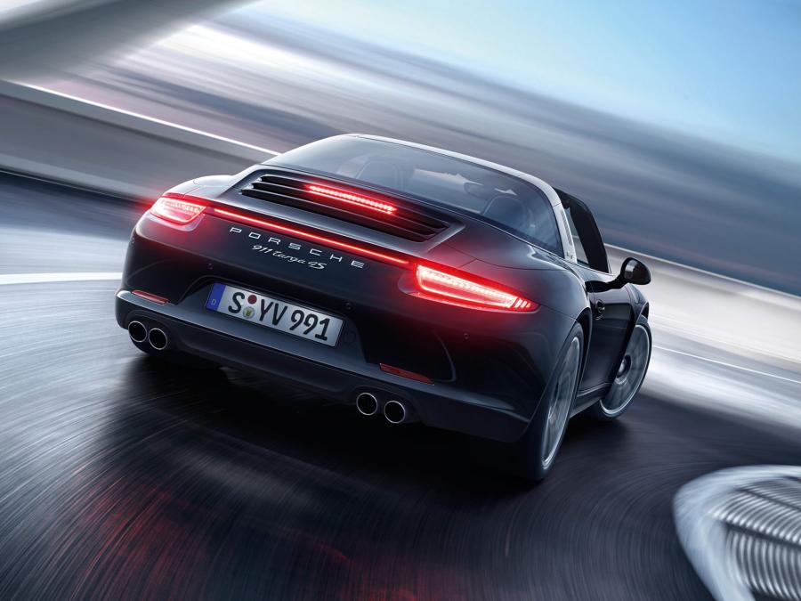  Porsche 911 Targa 4S 2014 года  (фото 9 из 14)
